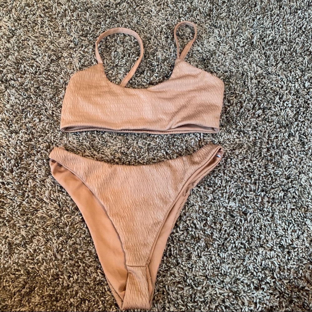 {Pretty Little Thing} Brown bikini set